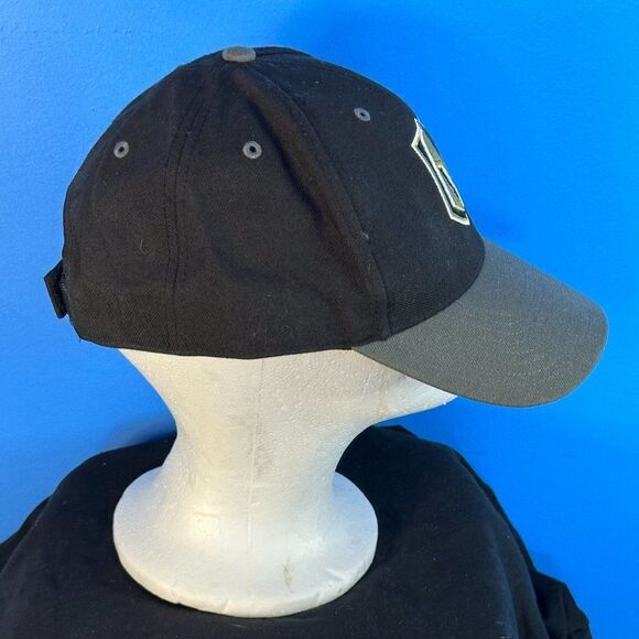 47 Brand NHL Las Vegas Golden Knights Black Adjustable Logo Cap Hat - Picture 2 of 4